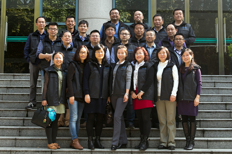 sc_101019_060879.jpg 4. 39231班合影_副本.jpg